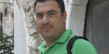 Αντώνης Αποστολίδης: Το φθινόπωρο η ανακοίνωση του νέου κομματικού φορέα από τον Α. Τσίπρα Αντώνης Αποστολίδης: Το φθινόπωρο η ανακοίνωση του νέου κομματικού φορέα από τον Α. Τσίπρα