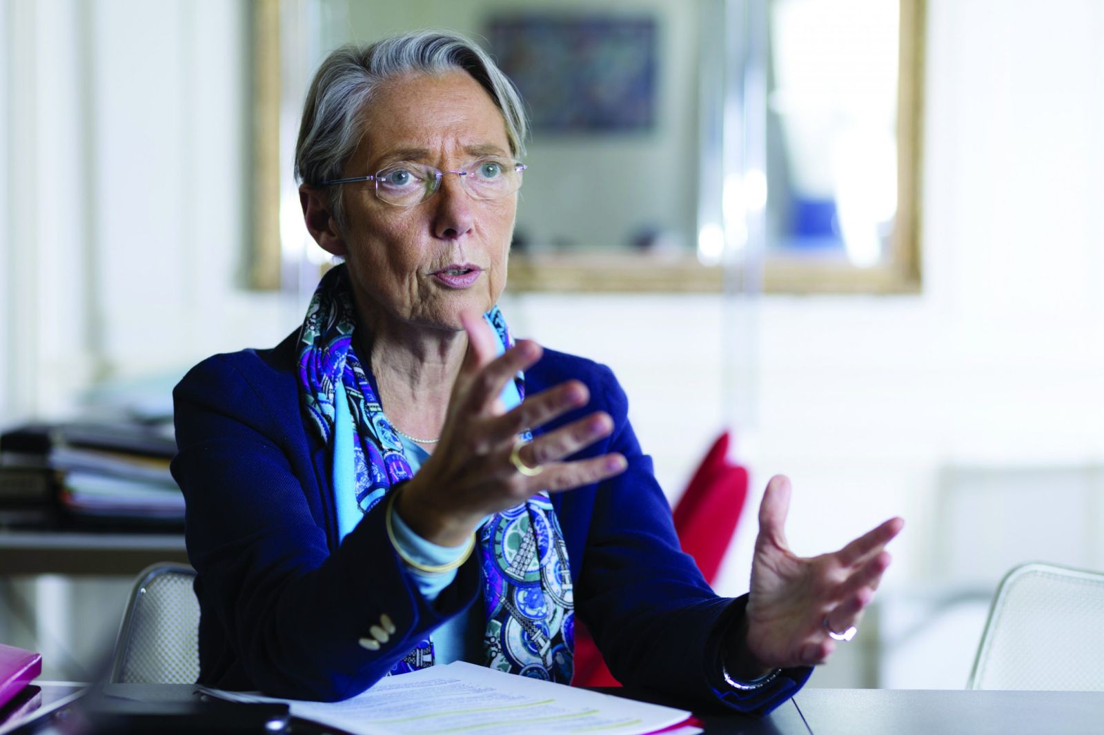 Κακά μαντάτα από Γαλλία: Υπουργός δεν θέλει ταξίδια στο εξωτερικό