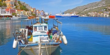 Σύμη: Συναγερμός για έξι ιταλικά αλιευτικά δίπλα στο νησί – Έλεγχοι από το Λιμενικό Σύμη: Συναγερμός για έξι ιταλικά αλιευτικά δίπλα στο νησί – Έλεγχοι από το Λιμενικό