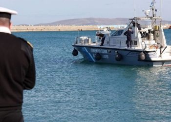 20 αλλοδαποί βγήκανε με πνευστή λέμβο στην Αγαθή 20 αλλοδαποί βγήκανε με πνευστή λέμβο στην Αγαθή