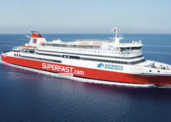 Χάος στο λιμάνι του Πειραιά με το Superfast XI: Απαγορευτικό απόπλου και ένταση με 1.500 επιβάτες Χάος στο λιμάνι του Πειραιά με το Superfast XI: Απαγορευτικό απόπλου και ένταση με 1.500 επιβάτες