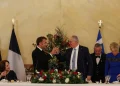 Μακρόν: «Ελλάς Γαλλία συμμαχία» είπε στα Ελληνικά, στο δείπνο στο Προεδρικό Μέγαρο