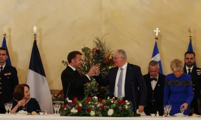 Μακρόν: «Ελλάς Γαλλία συμμαχία» είπε στα Ελληνικά, στο δείπνο στο Προεδρικό Μέγαρο